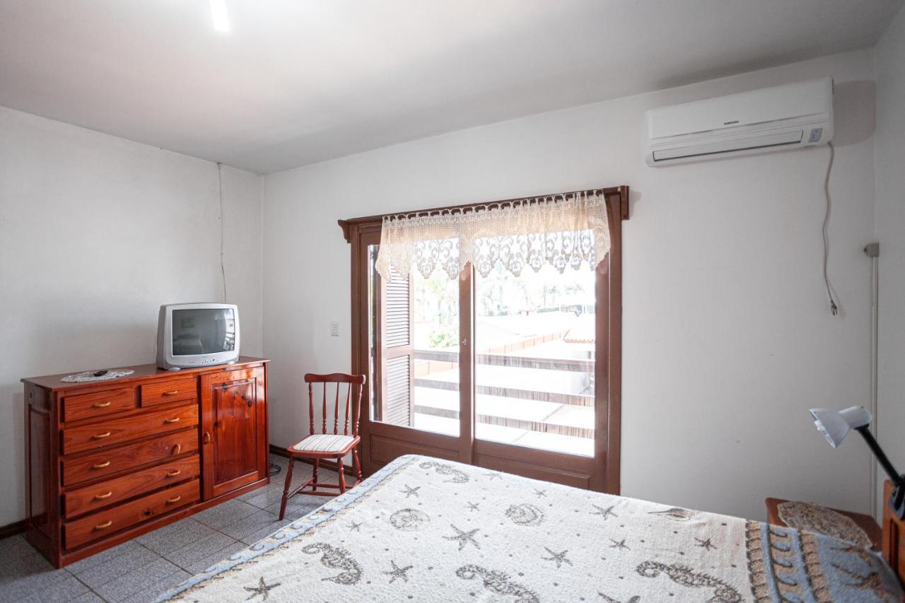 Sobrado Da Helen Apartment Torres Exterior photo